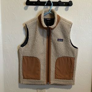 Zip-up Sherpa Patagonia vest